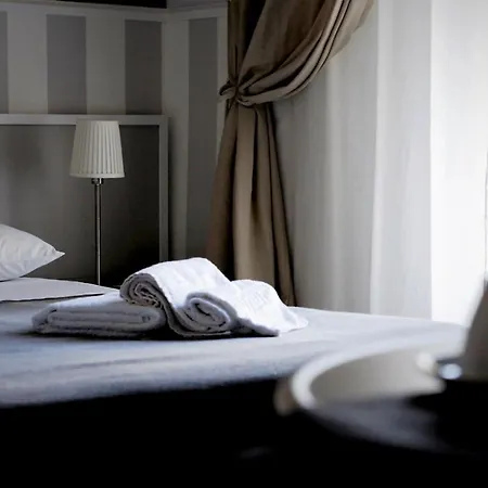 61 Piazza Cavour 4* Neapel